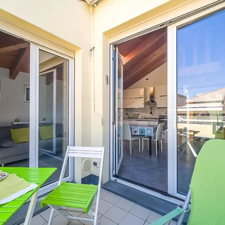 Marina Di Sestri Wonderful Penthouse
