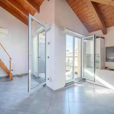 Apartment Marina Di Sestri Wonderful Penthouse Genoa