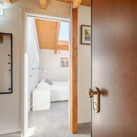 Marina Di Sestri Wonderful Penthouse Apartment Genoa